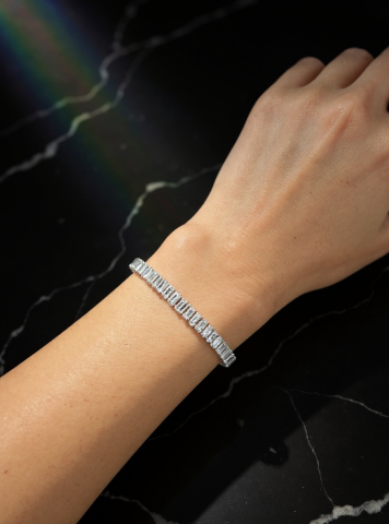 Baget Taşlı Çelik Bileklik – Silver Renk / Aurora Collection