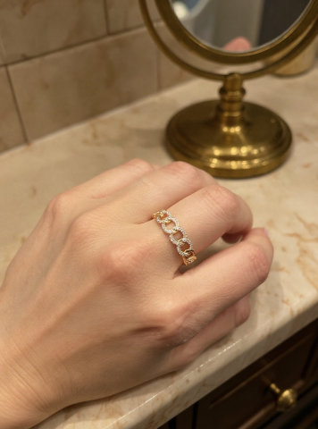 Taşlı Zincir Form Ayarlanabilir Çelik Yüzük – Gold Renk / Aurora Collection