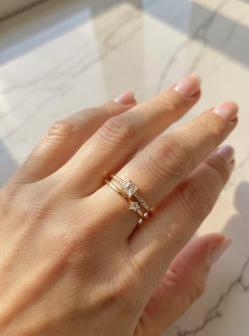 Ayarlanabilir Çelik Çift Taşlı Minimal Yüzük – Gold Renk / Pure Balance Collection